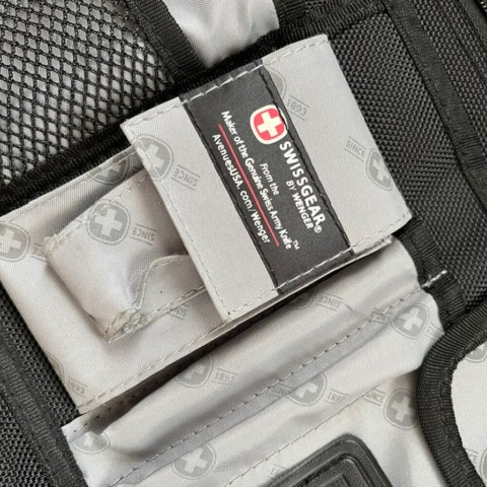 SwissGear Laptop Bag - Picture 4 of 12